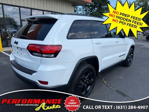Used 2019 Jeep Grand Cherokee Laredo AWD/4WD image 6