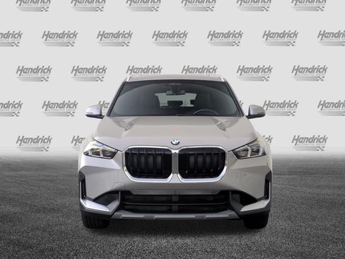 Used 2023 BMW X1 xDrive28i w/ Convenience Package AWD/4WD image 3