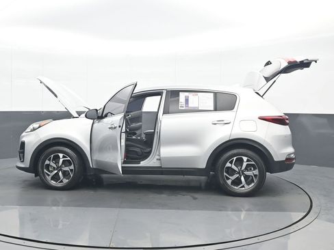 Used 2022 Kia Sportage LX image 26