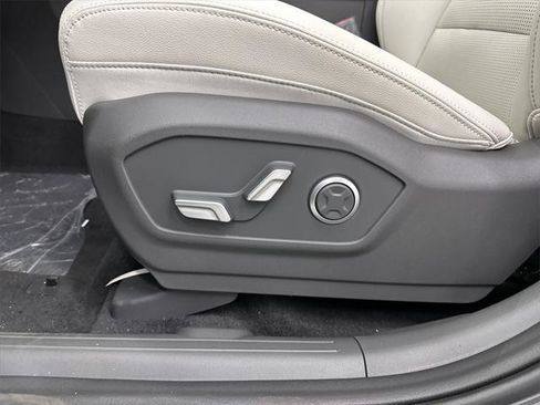 New 2026 Hyundai Santa Fe Limited image 10