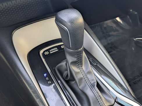 Used 2023 Toyota Corolla SE image 29