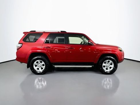 Used 2023 Toyota 4Runner SR5 Premium w/ Moonroof Package AWD/4WD image 9
