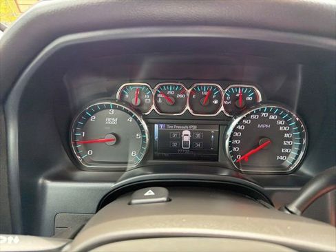 Used 2018 Chevrolet Silverado 1500 LTZ w/ Texas Edition RWD image 32