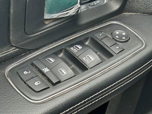 Used 2016 RAM 1500 Sport image 30