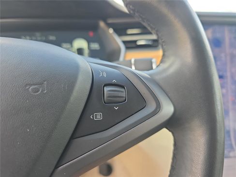 Used 2019 Tesla Model S 100D image 19