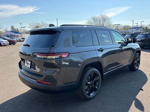 New 2026 Jeep Grand Cherokee L Limited AWD/4WD image 30