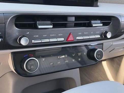 Certified 2026 Hyundai Palisade SEL FWD image 26