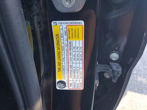 Used 2019 Chevrolet Tahoe LT w/ Luxury Package image 30