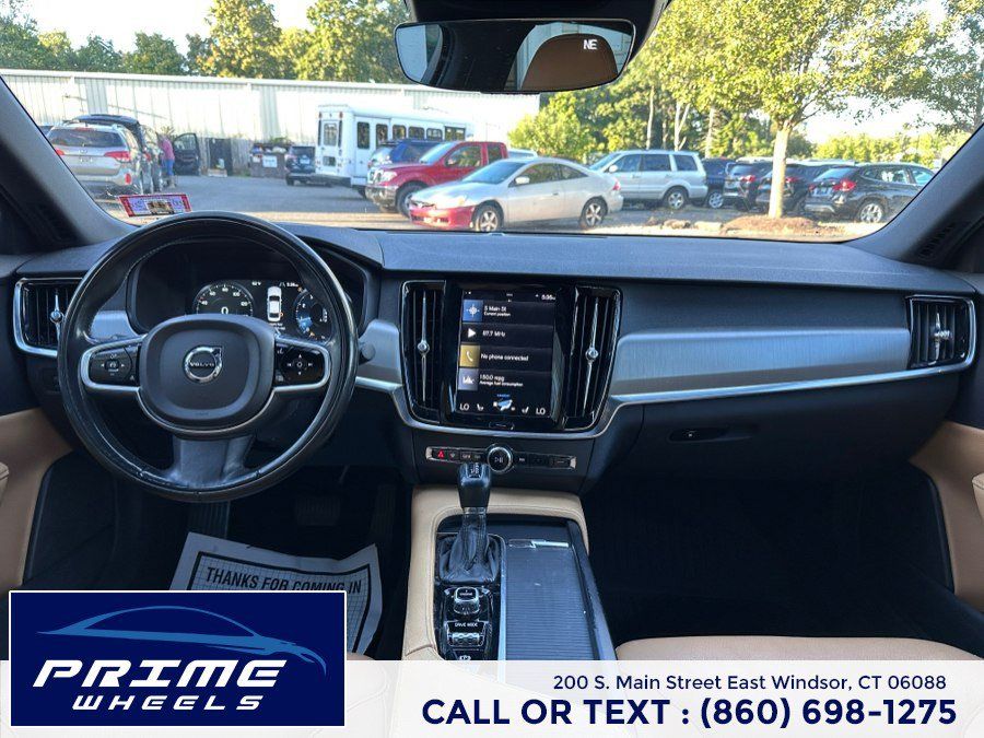 Used 2017 Volvo S90 T6 Momentum w/ Vision Package AWD/4WD image 19