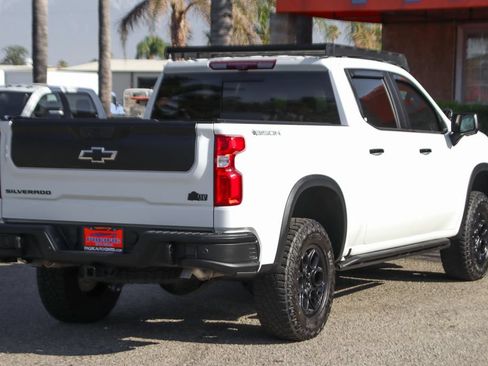 Used 2024 Chevrolet Silverado 1500 ZR2 w/ ZR2 Bison Edition AWD/4WD image 10