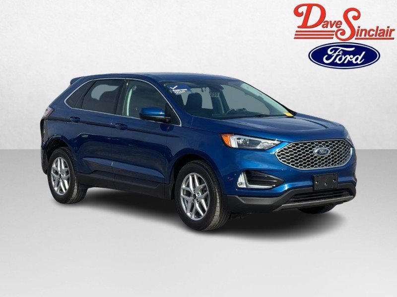 Used 2024 Ford Edge SEL w/ Convenience Package AWD/4WD image 4