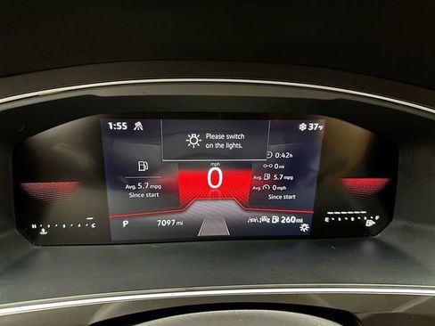 Used 2024 Volkswagen Tiguan SE R-Line image 17