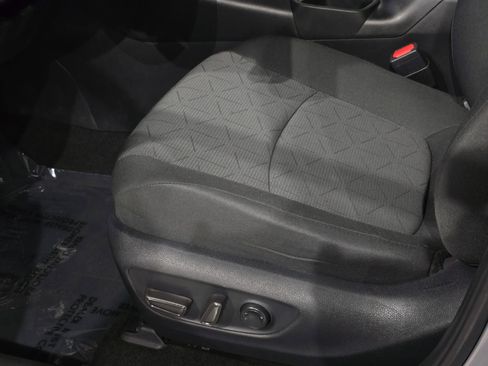 Used 2024 Toyota RAV4 XLE image 20