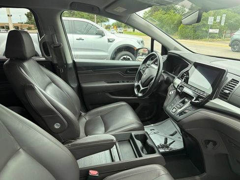 Used 2018 Honda Odyssey EX-L image 9