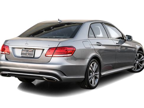 Used 2015 Mercedes-Benz E 350 E 350 w/ Premium 1 Package image 8