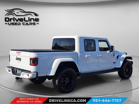 Used 2022 Jeep Gladiator Overland AWD/4WD image 12