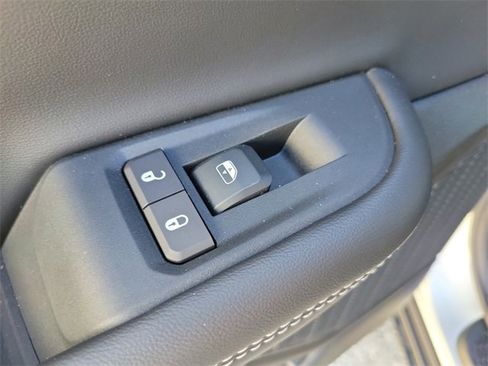 New 2025 Jeep Grand Cherokee L Limited image 15