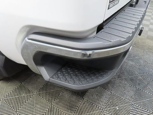 Used 2023 GMC Sierra 1500 SLT w/ SLT Premium Plus Package image 46