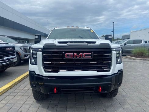 Used 2026 GMC Sierra 2500 AT4X AWD/4WD image 2