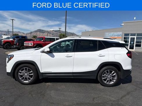 Used 2023 GMC Terrain SLT FWD image 12
