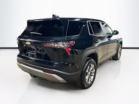 Used 2025 Chevrolet Equinox LT AWD/4WD image 7