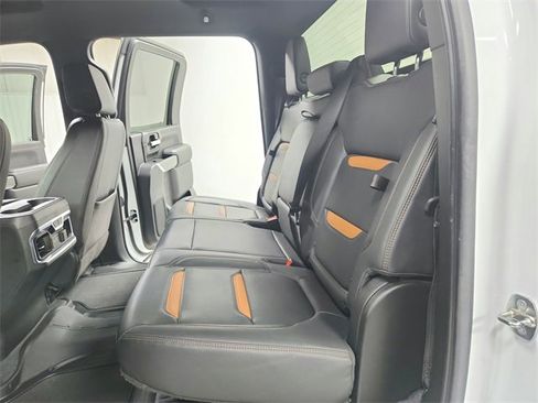 Used 2021 GMC Sierra 2500 AT4 image 33