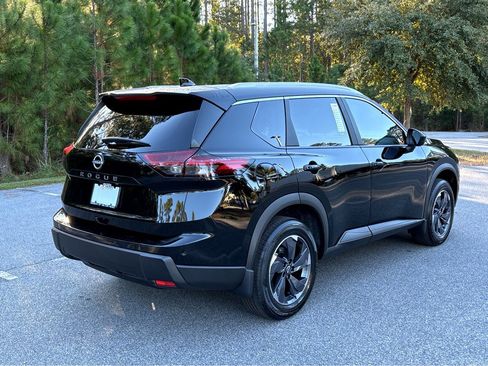 New 2026 Nissan Rogue SV image 27