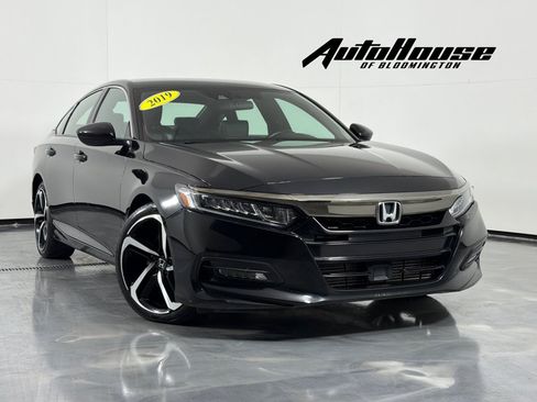 Used 2019 Honda Accord Sport image 1