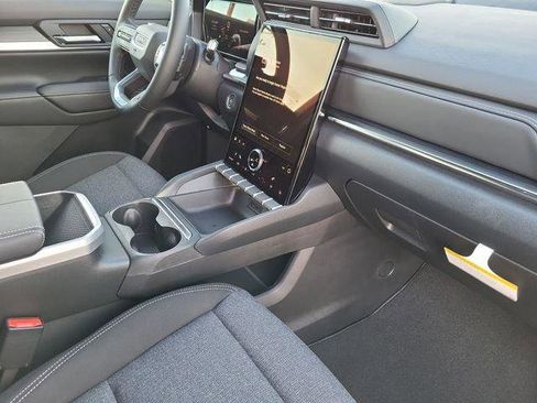 New 2026 GMC Terrain Elevation AWD/4WD image 16