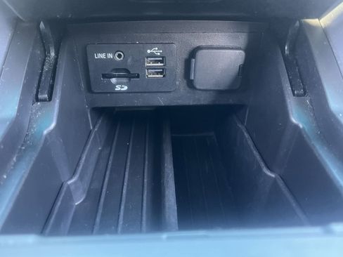 Used 2015 Ford Explorer Limited w/ Equipment Group 301A image 6