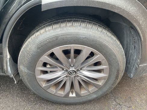 Used 2025 MAZDA CX-90 3.3 Turbo w/ Preferred Package image 13