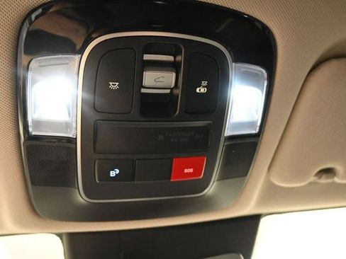 Used 2024 Hyundai Sonata SEL w/ Convenience Package FWD image 39