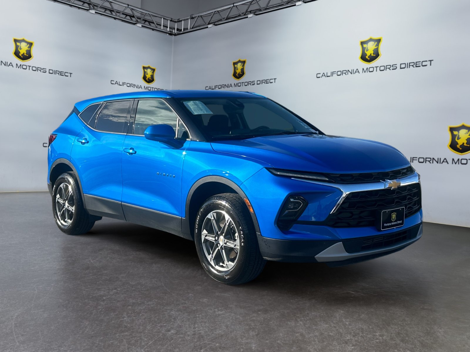 Used 2025 Chevrolet Blazer LT FWD image 7