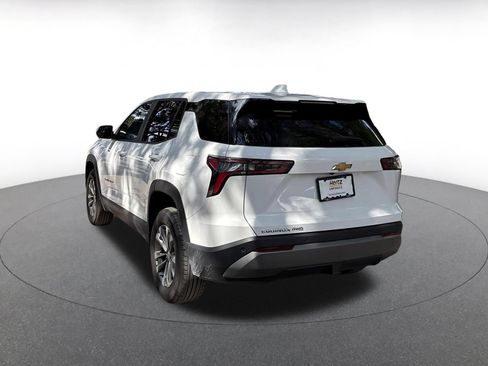 Used 2025 Chevrolet Equinox LT AWD/4WD image 9
