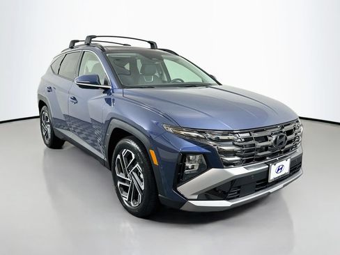 New 2026 Hyundai Tucson Limited FWD image 3