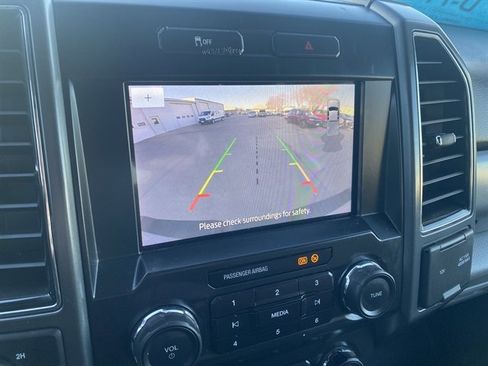 Used 2022 Ford F250 XLT w/ XLT Premium Package image 19