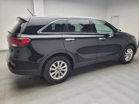 Used 2019 Kia Sorento AWD V6 image 10