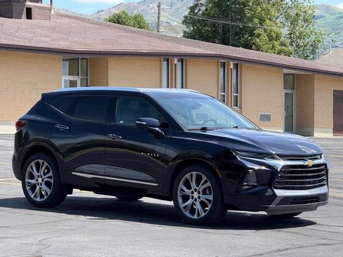 Used 2020 Chevrolet Blazer Premier w/ LPO, Floor Liner Package AWD/4WD image 3