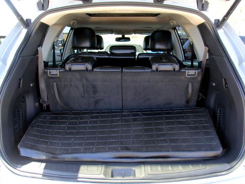 Used 2017 Nissan Pathfinder Platinum image 30