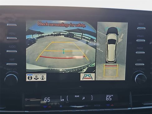 Used 2022 Toyota Sienna Platinum image 28