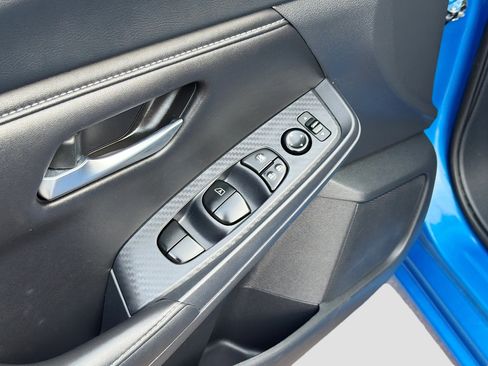 Used 2025 Nissan Sentra SV image 15