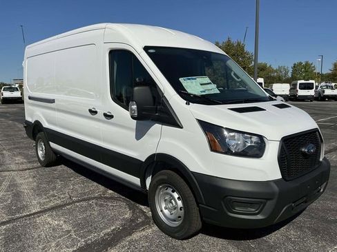 New 2025 Ford Transit 250 148 Medium Roof w/ Load Area Protection Package image 7