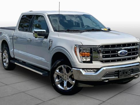 Used 2023 Ford F150 Lariat w/ Trailer Tow Package AWD/4WD image 3