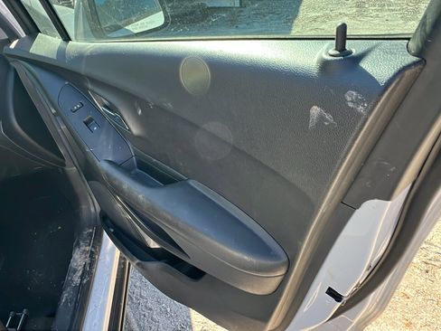 Used 2020 Chevrolet Trax LS w/ Tint and Cruise Package image 18