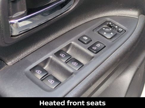 Used 2020 Mitsubishi Outlander SEL image 15