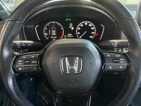 Used 2023 Honda Civic Sport image 11