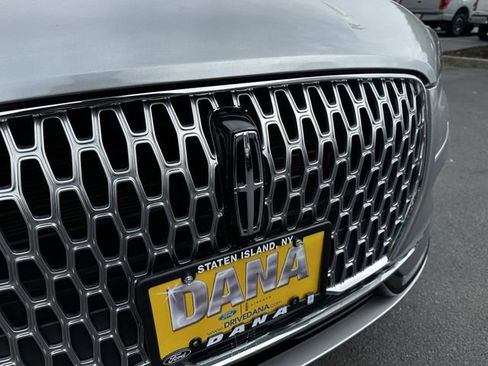 Certified 2024 Lincoln Corsair AWD w/ Equipment Group 101A image 10