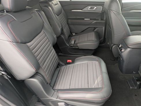 New 2026 Ford Explorer ST-Line image 20