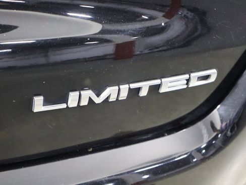 Used 2021 Jeep Compass Limited w/ Sun and Sound Group AWD/4WD image 49