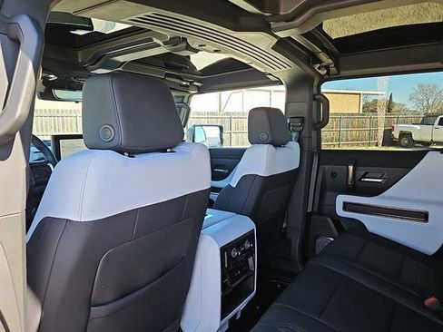 New 2025 GMC Hummer EV 3X image 29